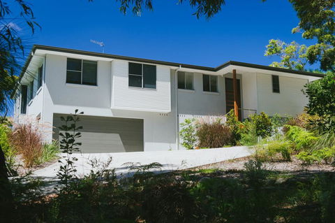 YARINGA - Retreat Style Accomodation With Swimming Pool - Sunshine Coast Tourism 1