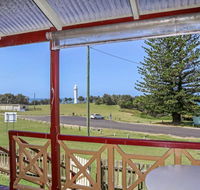 Yamba Pilot Cottage 1 - pets welcome - close to beach - Holiday Sunshine Coast