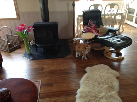 Yarra Glen Bed & Breakfast - Holiday Sunshine Coast 2