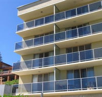 Yamba Towers 2 - Holiday Sunshine Coast