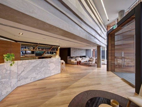 Yarra River Luxury 1BD Apartment - Holiday Sunshine Coast 1