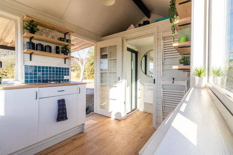 Yarra Valley Tiny House - Sunshine Coast Tourism 3
