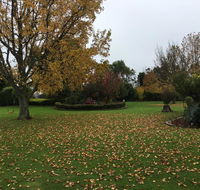 Yarragon Dairy Family Room - Holiday Sunshine Coast