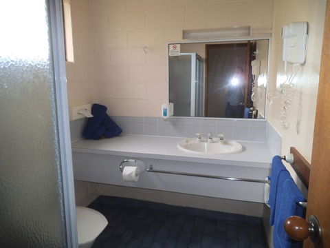 Yarragon Motel - Sunshine Coast Tourism 0