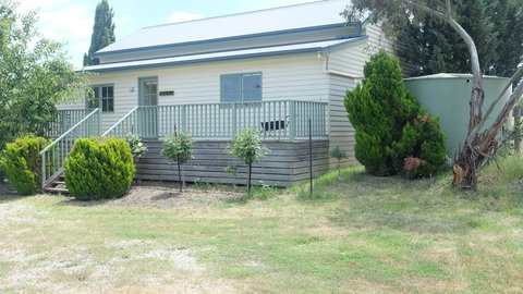 Yea Wood Duck Cottage - Holiday Sunshine Coast 2