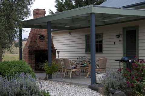 Yea Wood Duck Cottage - Holiday Sunshine Coast 1