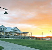 York Cove Holiday Hotel - Sunshine Coast Tourism