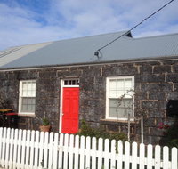 Young's Cottage - circa 1861 - Sunshine Coast Tourism