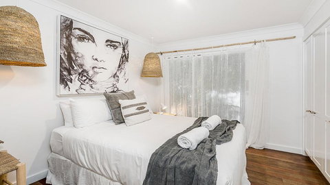 Your Luxury Escape - Bel Ombre - Palm Tree Retreat - Holiday Sunshine Coast 3