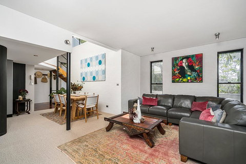 Your Luxury Escape - The Loft - Holiday Sunshine Coast 1