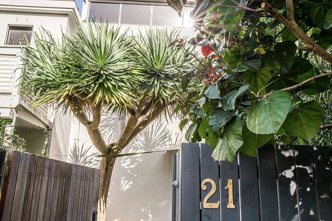 Your Luxury Escape - The Loft - Holiday Sunshine Coast 0