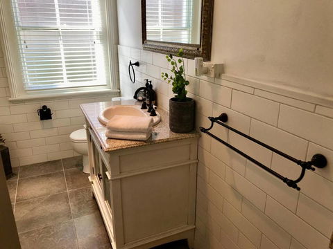 YSG The Edward Townhouse 153 - Walk To Town - Holiday Sunshine Coast 3