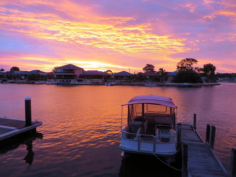 Yunderup Canal Getaway - Holiday Sunshine Coast 2