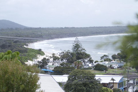 Yurung, 26 Dulconghi Street - Holiday Sunshine Coast 0