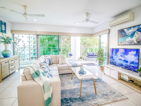 ZEN TOWERS - COZY HOLIDAY HOME For Families In CBD - Sunshine Coast Tourism 1