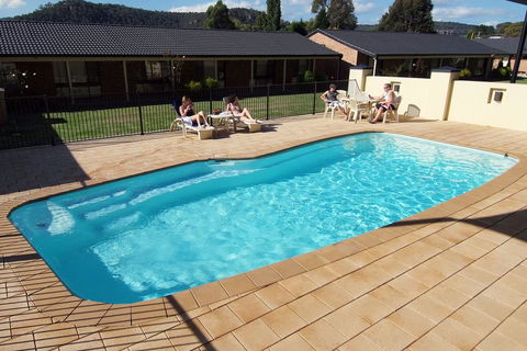 Zig Zag Motel - Sunshine Coast Tourism 2