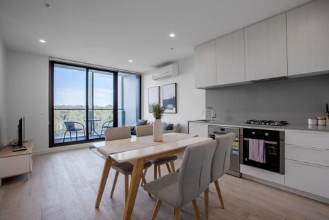 Grey Style, Simple And Cozy Apt@Parkville+Carpark - Sunshine Coast Tourism 0