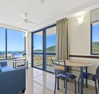 AirliediseNO hills5min walk 2 Port of Airlie/Ferry terminalWiFiNetflix - Sunshine Coast Tourism