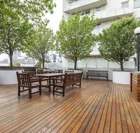 of SouthbankLight filled apartmentHUGE private terrace with city viewsParkingPoolGymWiFi - Sunshine Coast Tourism