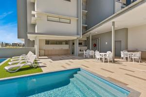 Direct Hotels - Aquarius Kawana - Sunshine Coast Tourism 3