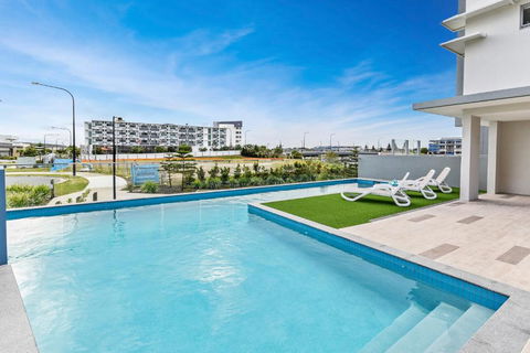 Direct Hotels - Aquarius Kawana - Sunshine Coast Tourism 0