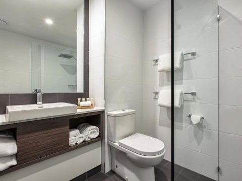 Mercure Sunshine Coast Kawana Waters - Sunshine Coast Tourism 1