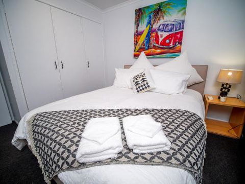 Rete's Retreat - Sunshine Coast Tourism 1