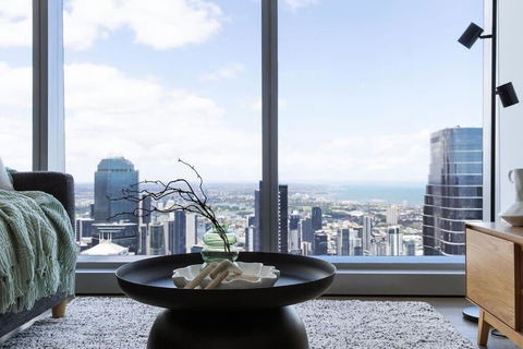 A 2BR Apt With Amazing City Views, FREE Parking - Holiday Sunshine Coast 4