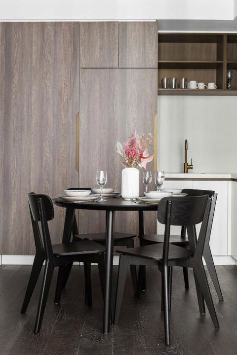A Chic 2BR Apt Right Next To Melbourne Central - Holiday Sunshine Coast 1