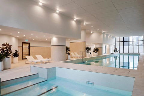 A Chic 2BR Apt Right Next To Melbourne Central - Holiday Sunshine Coast 2