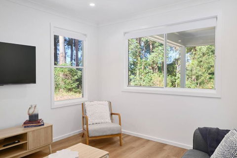 A Coastal Hideaway - Holiday Sunshine Coast 3