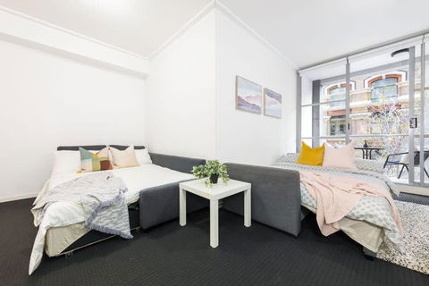 A Comfy Studio For 6 Next To Darling Harbour - Holiday Sunshine Coast 2