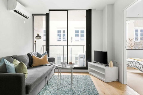 A Cozy 2BR Apt Near Southern Cross FREE Parking - Holiday Sunshine Coast 4