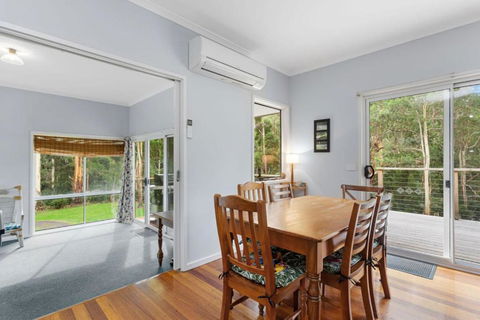 A Little Touch Of Paradise - Holiday Sunshine Coast 3