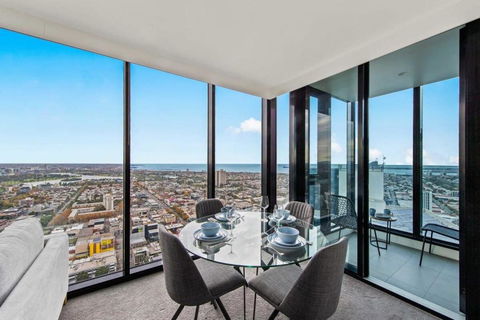 A Lux 2BR Apt With Panoramic Views, FREE Parking - Holiday Sunshine Coast 3