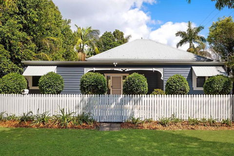 A Perfect Stay Aaloka Bay - Holiday Sunshine Coast 0