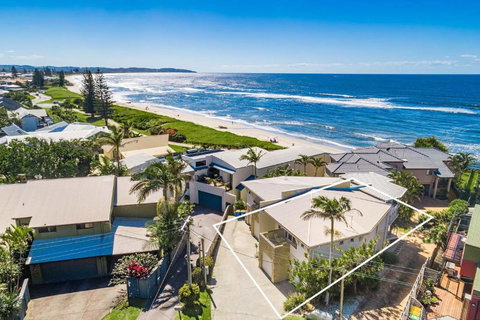 A Perfect Stay - Pelican Point - Holiday Sunshine Coast 3