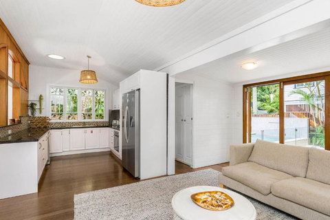 A Perfect Stay - Starr Cottage - Holiday Sunshine Coast 3