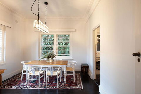 A Touch Of Pink, Bellevue Hill IH - Holiday Sunshine Coast 3