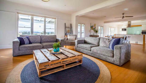 Abingdon House - Mudgee Retreat - Holiday Sunshine Coast 1