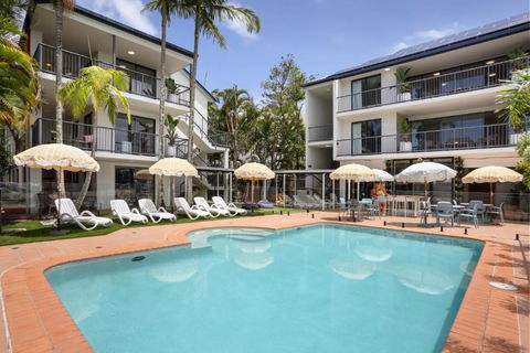 Abode Mooloolaba, Backpackers & Motel Rooms - Holiday Sunshine Coast 0