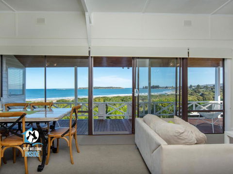 Absolute Beachfront 3BR 2BA Home W/ Beach Track - Holiday Sunshine Coast 1