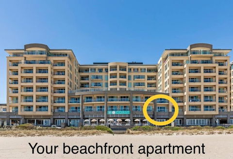 Absolute Beachfront At The Pier Glenelg - Holiday Sunshine Coast 1