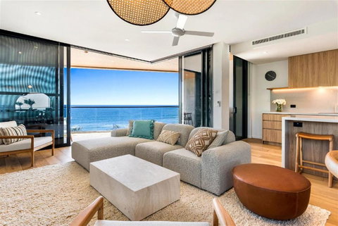 Absolute Beachfront Luxury Apartment - Sunshine Coast Tourism 0