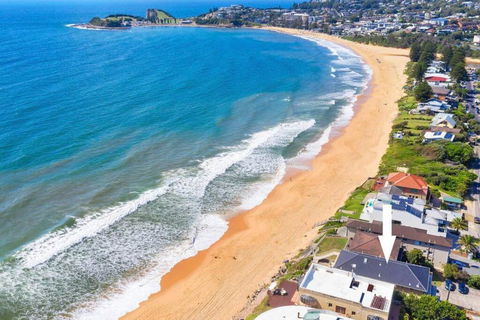 Absolute Beachfront Surf Unit In Terrigal/Wambi - Holiday Sunshine Coast 0