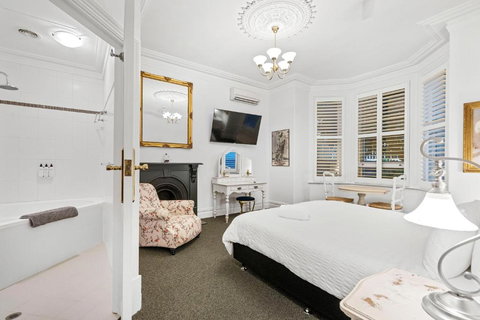 Accommodation In Fremantle - Sunshine Coast Tourism 1