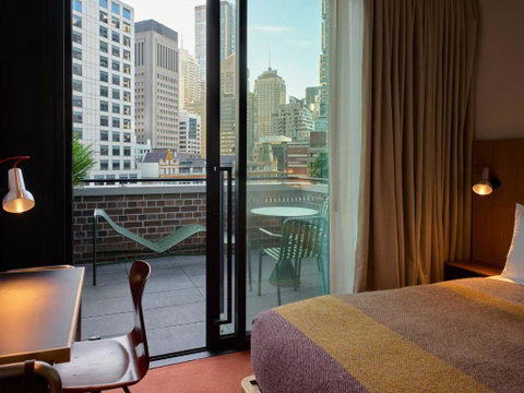 Ace Hotel Sydney - Sunshine Coast Tourism 2