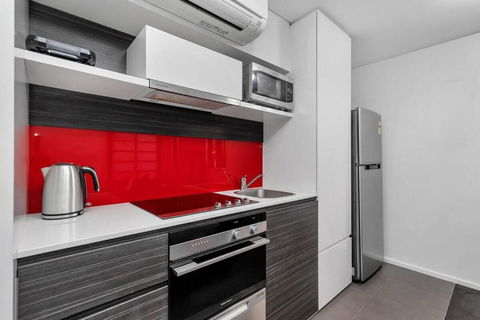 Adelaide CBD, East End Delight! Wifi, Central, Cafe - Holiday Sunshine Coast 2