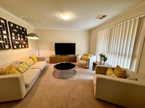 Adelaide Hills 4 Bed Home Near Hahndorf Mt Barker - Sunshine Coast Tourism 4