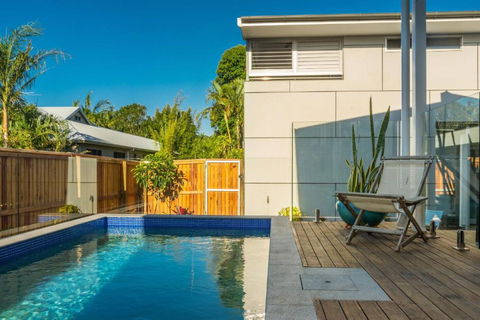 A Perfect Stay - Aditi - Holiday Sunshine Coast 0